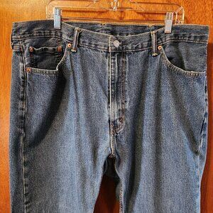 Men's 42x32 Levi's 505 Straight Leg Medium Wash 5 Pocket Blue Denim Jeans